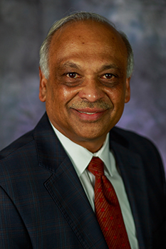 Color portrait of Arvind Rangaswamy