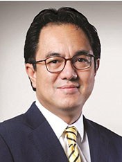 Portrait of Abdul Farid Alias.
