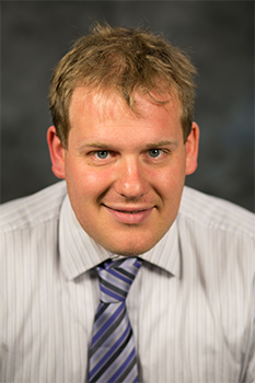 Color portrait of Evan Smith