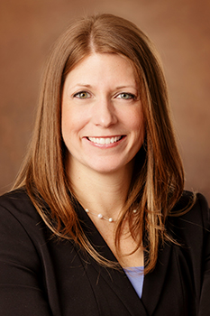 Color portrait of Jennifer Roth