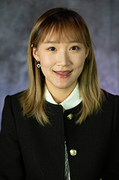 Color portrait of Jialu Xin