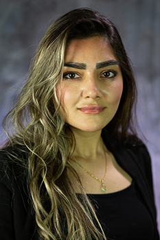 Color portrait of Nastaran  Mirzayi