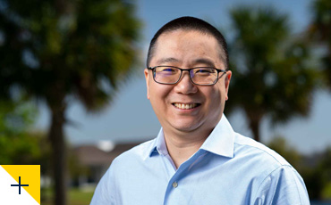 Portrait of Samuel Liang