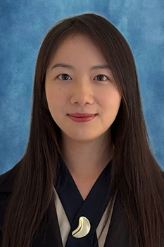 Color portrait of Shuoyang Xie